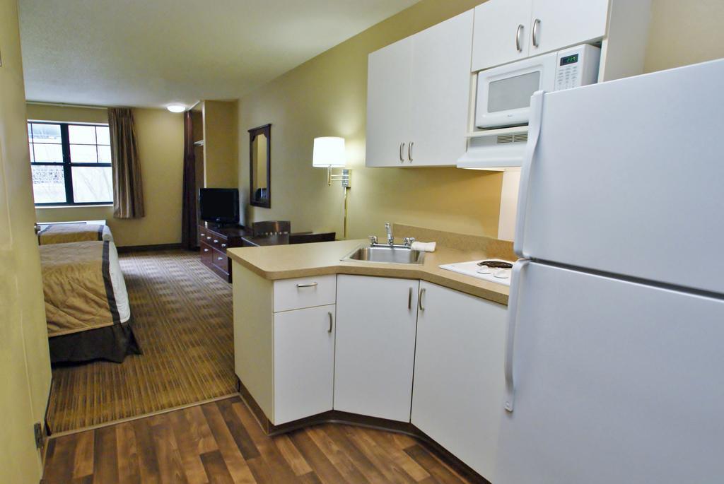 Mainstay Suites Chicago Hillside Kültér fotó
